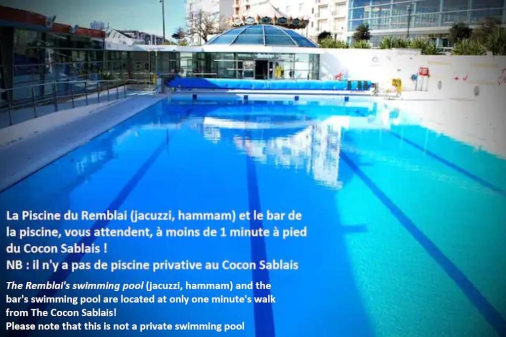 APPT COSY 2* HYPER-CENTRE à 2 pas de la plage + PARKING inclus  Les Sables-dʼOlonne Extérieur photo